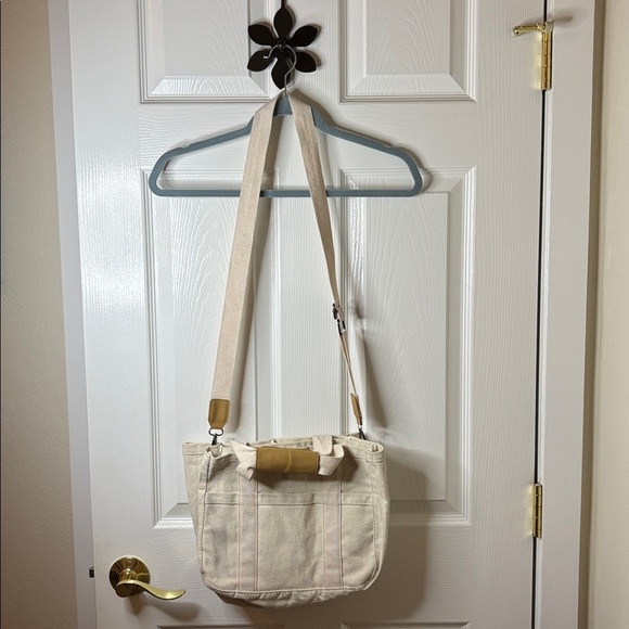 Cream Canvas Crossbody Work Tool Bag With Loads of inside and Outside Pockets - Picture 1 of 11
